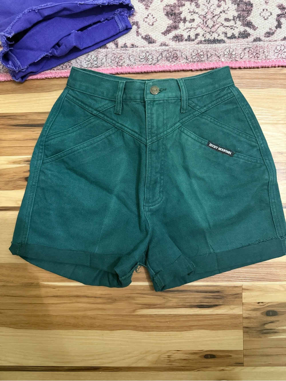Rockies Emerald High-Waist Women's Shorts